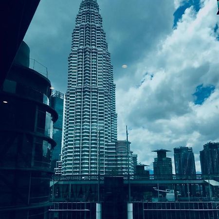 The Sky Suites Klcc Куала Лумпур Екстериор снимка