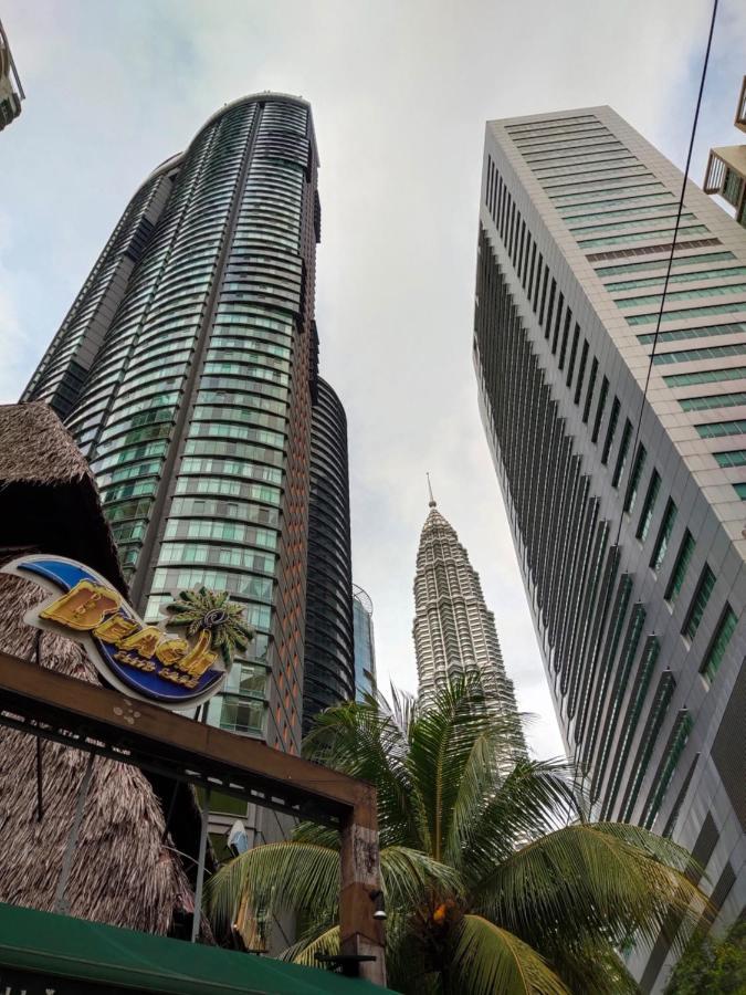 The Sky Suites Klcc Куала Лумпур Екстериор снимка