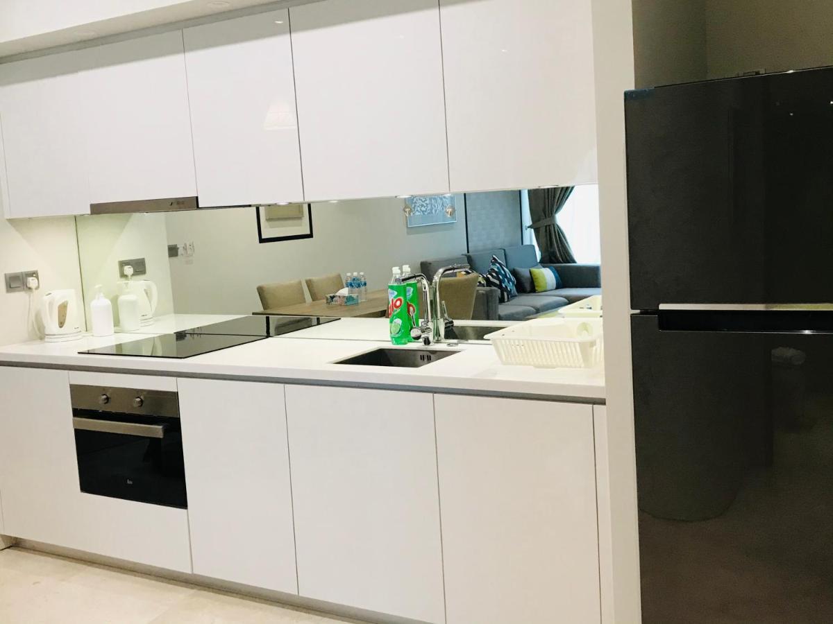 The Sky Suites Klcc Куала Лумпур Екстериор снимка