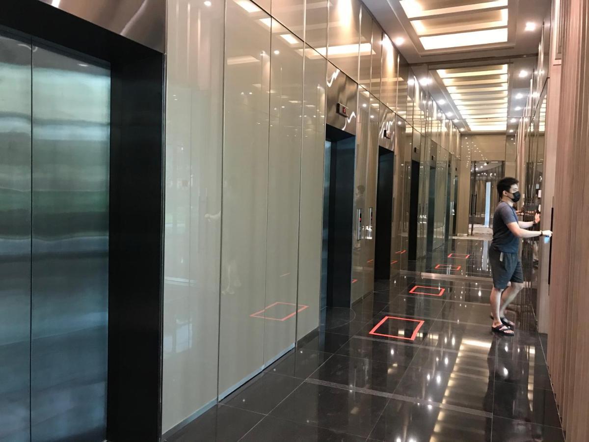 The Sky Suites Klcc Куала Лумпур Екстериор снимка