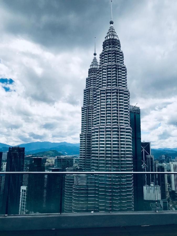 The Sky Suites Klcc Куала Лумпур Екстериор снимка