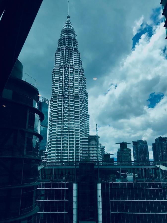 The Sky Suites Klcc Куала Лумпур Екстериор снимка