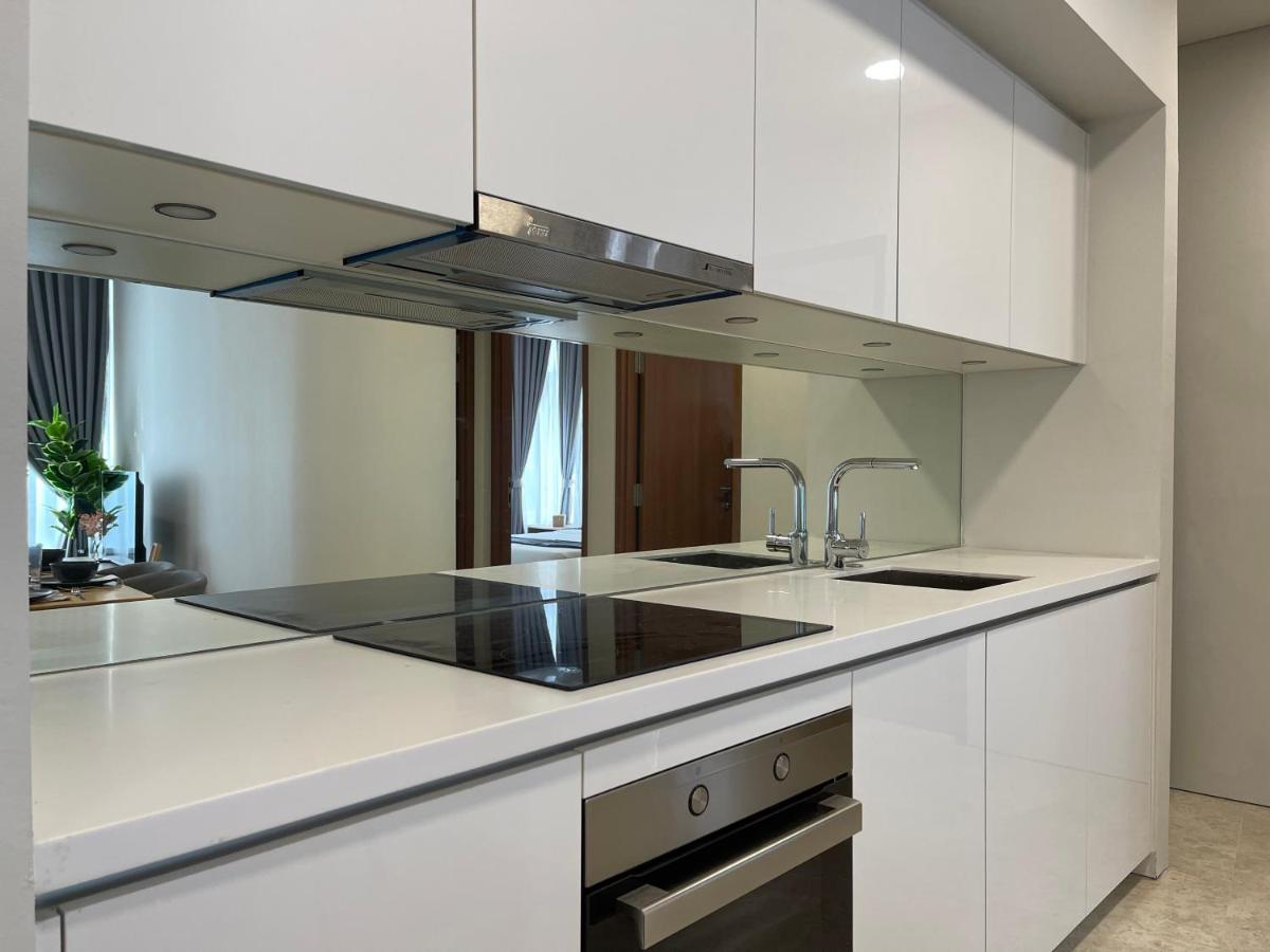 The Sky Suites Klcc Куала Лумпур Екстериор снимка