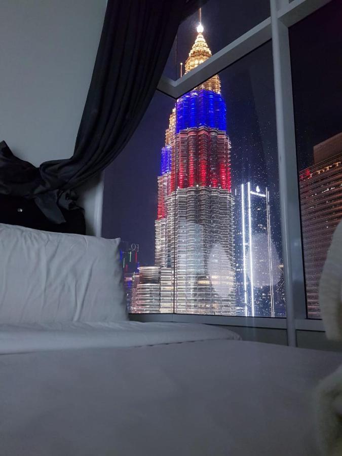 The Sky Suites Klcc Куала Лумпур Екстериор снимка