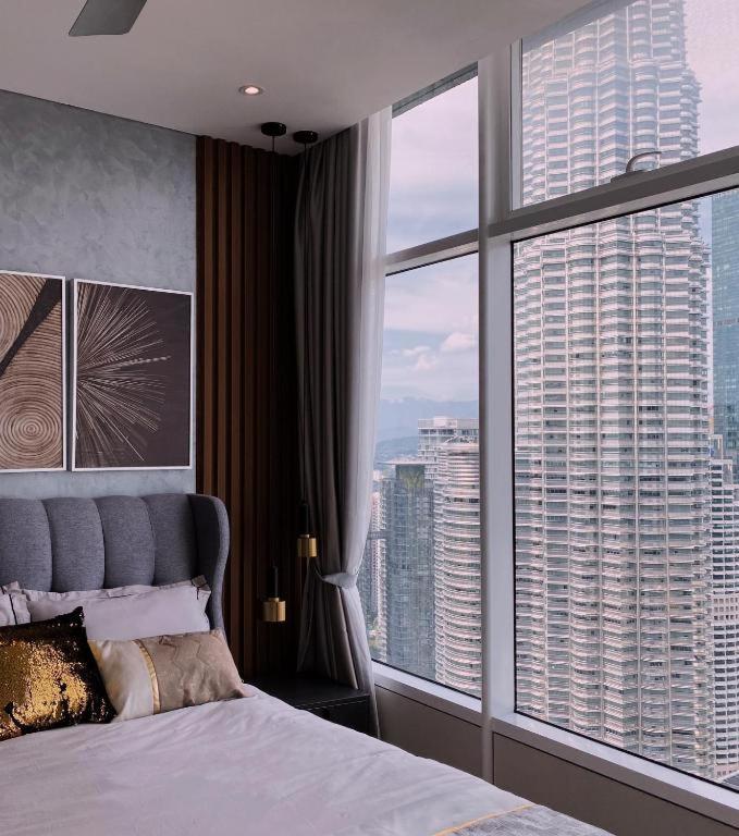 The Sky Suites Klcc Куала Лумпур Екстериор снимка